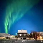 Jacuzzi, Fjord View & Northern Lights - Close To & North Cape Сasa de vacaciones