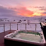 Jacuzzi, Fjord View & Northern Lights - Close To & North Cape Hammerfest