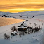 Jacuzzi, Fjord View & Northern Lights - Close To & North Cape * Hammerfest