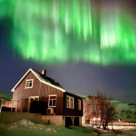 Сasa de vacaciones Jacuzzi, Fjord View & Northern Lights - Close To & North Cape Hammerfest