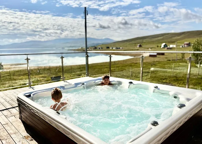 Jacuzzi, Fjord View & Northern Lights - Close To & North Cape بيت للعطل *